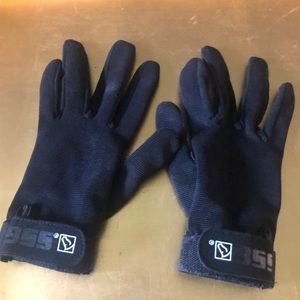 SSG women’s Small Riding Gloves 🐎